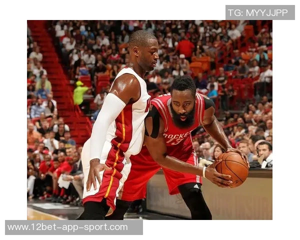 韦德回顾生涯第二赛季称应获进步最快球员奖场均得分提升八分 韦德回顾生涯第二赛季称应获进步最快球员奖场均得分提升八分